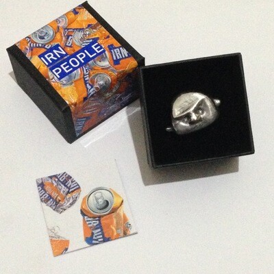 Irn People Brooch small 2