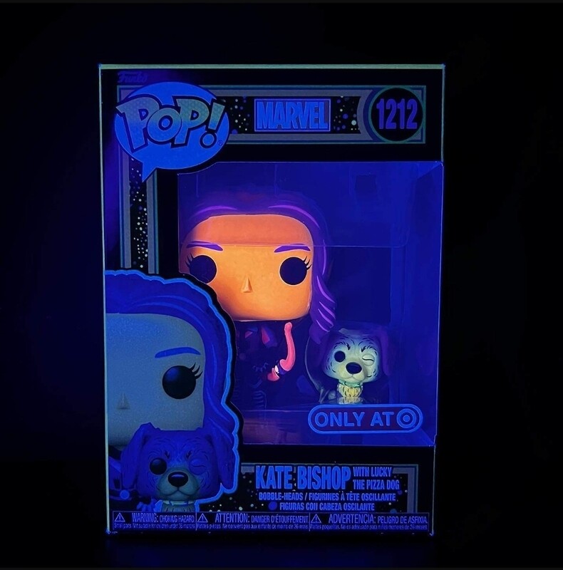  Funko Pop Hawkeye. Kate Bishop &amp; Lucky blacklight Exclusivo de Target