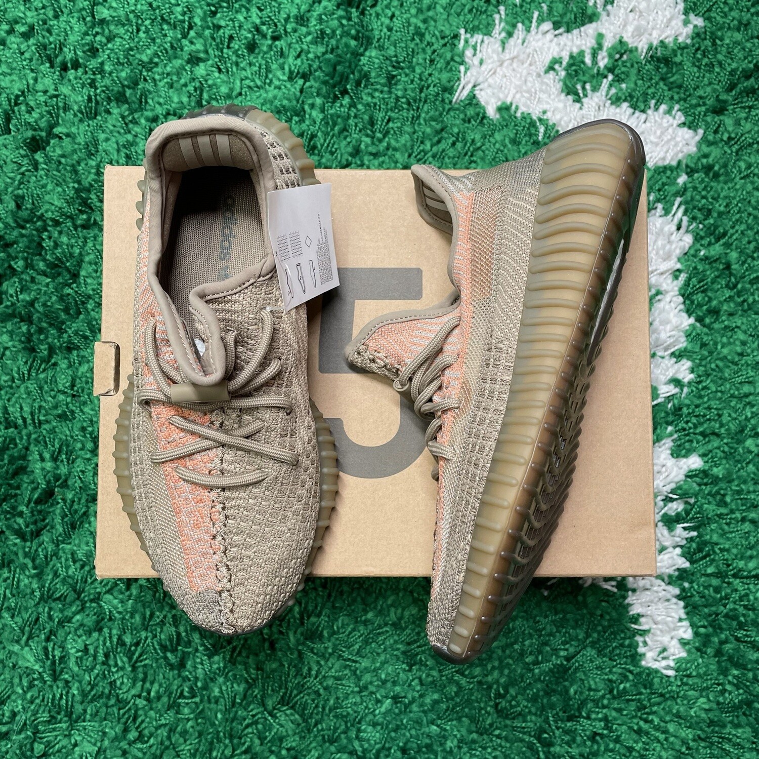 adidas Yeezy Boost 350 V2 Sand Taupe Size 5.5
