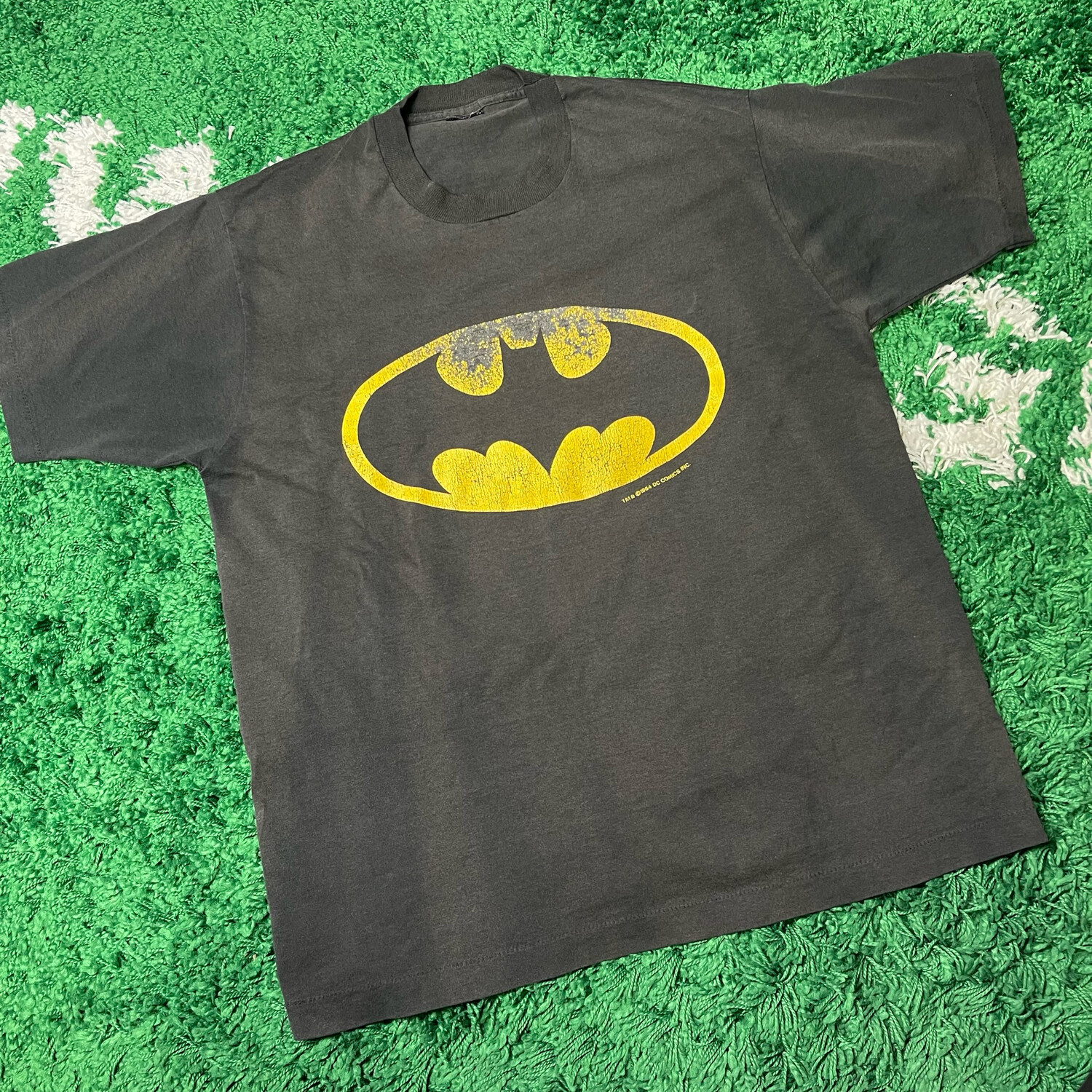 Batman Bat Logo Tee Size XL