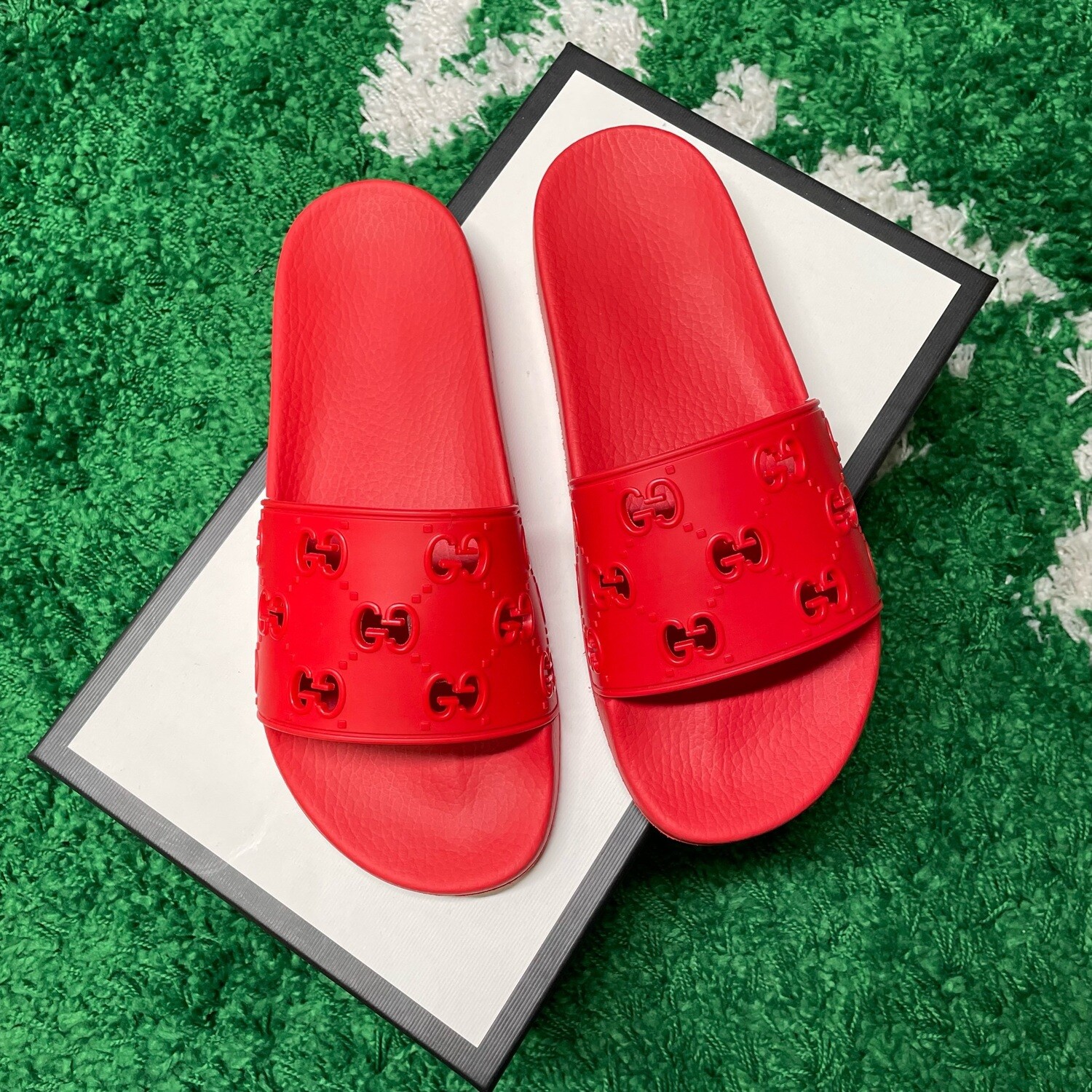 Gucci Slide Red Size 7