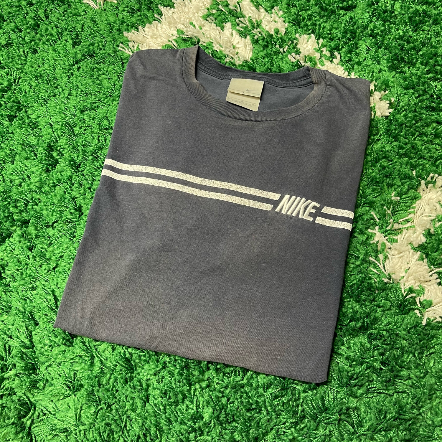 Nike Pocket Logo Spellout Tee Size Large