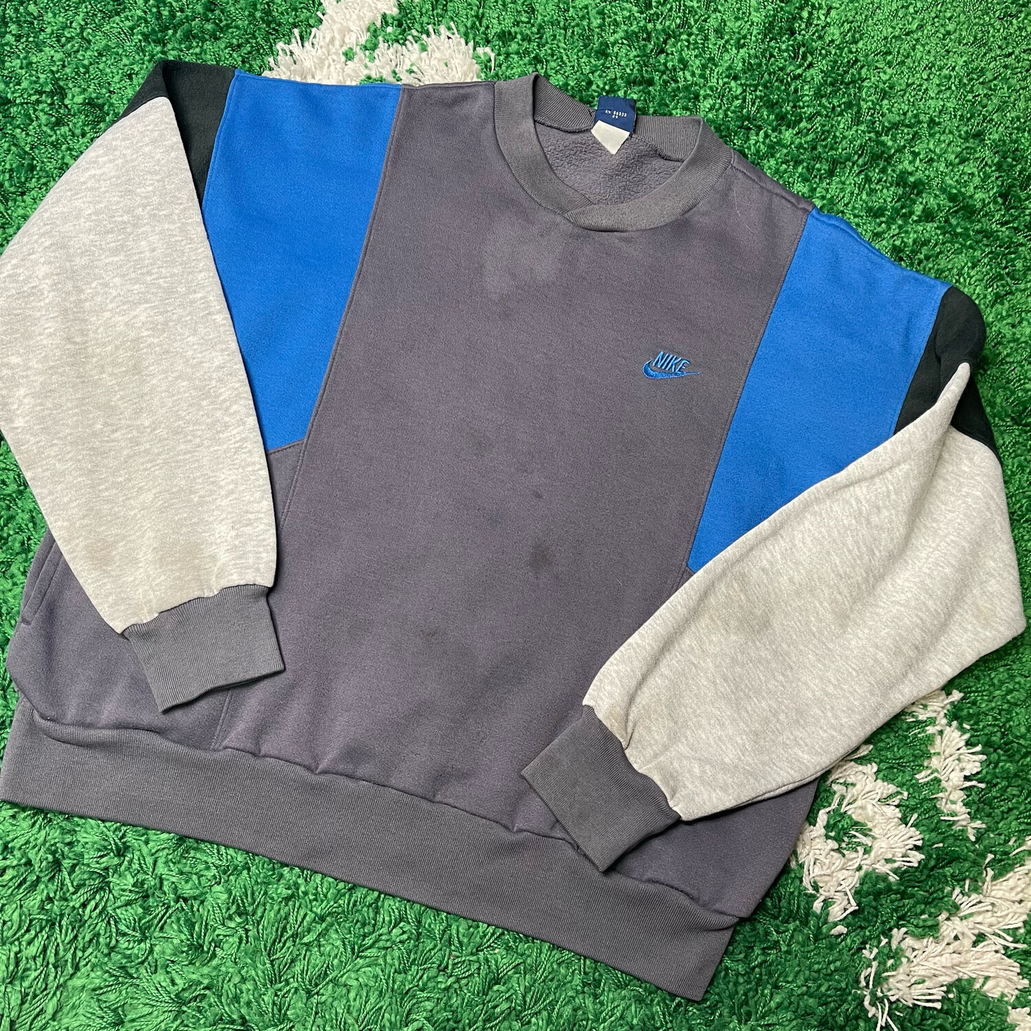 Nike Blue Colour Block Blue Tag Crewneck Sweatshirt Size XL