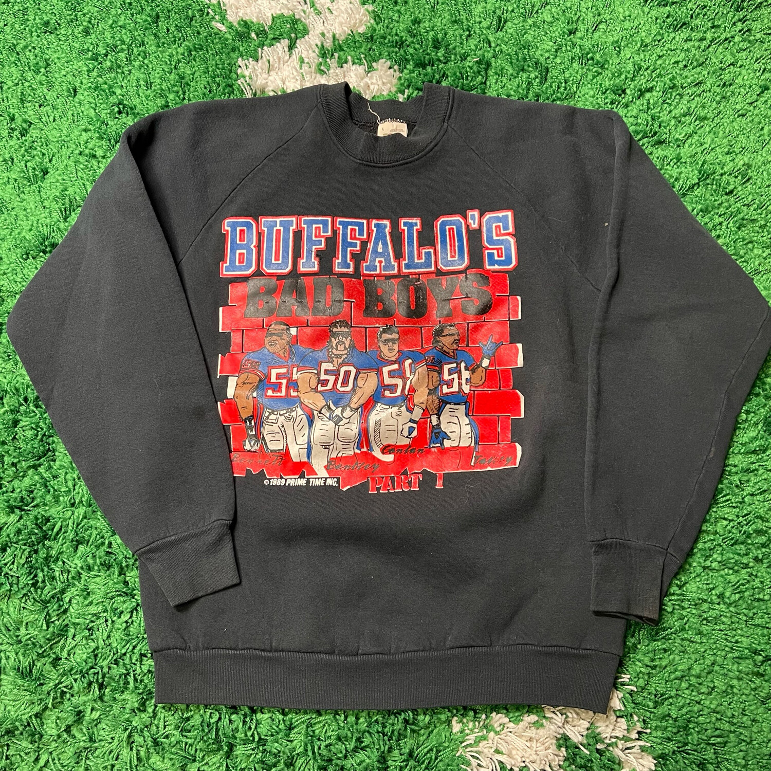 Buffalo Bills Bad Boy's Sweater Size Large