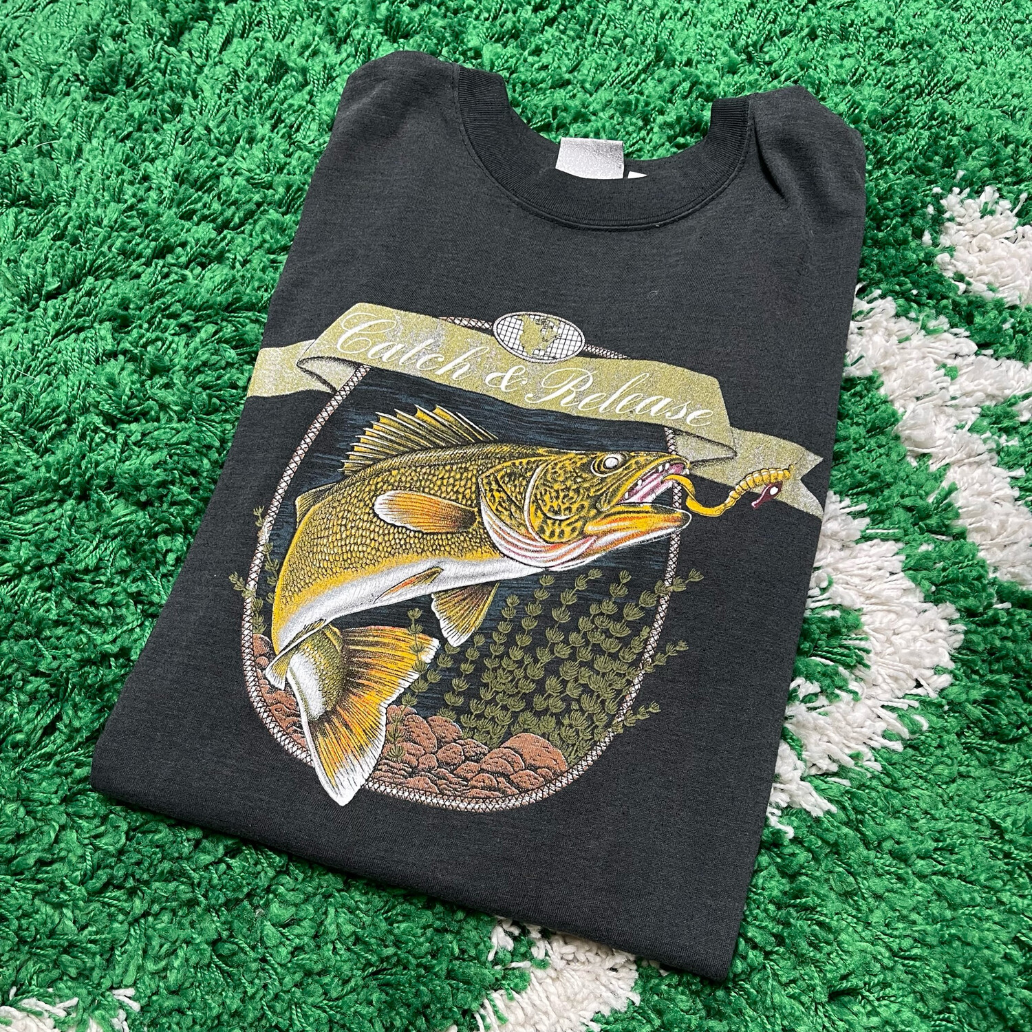 Catch & Release Fish Shirt Size XL