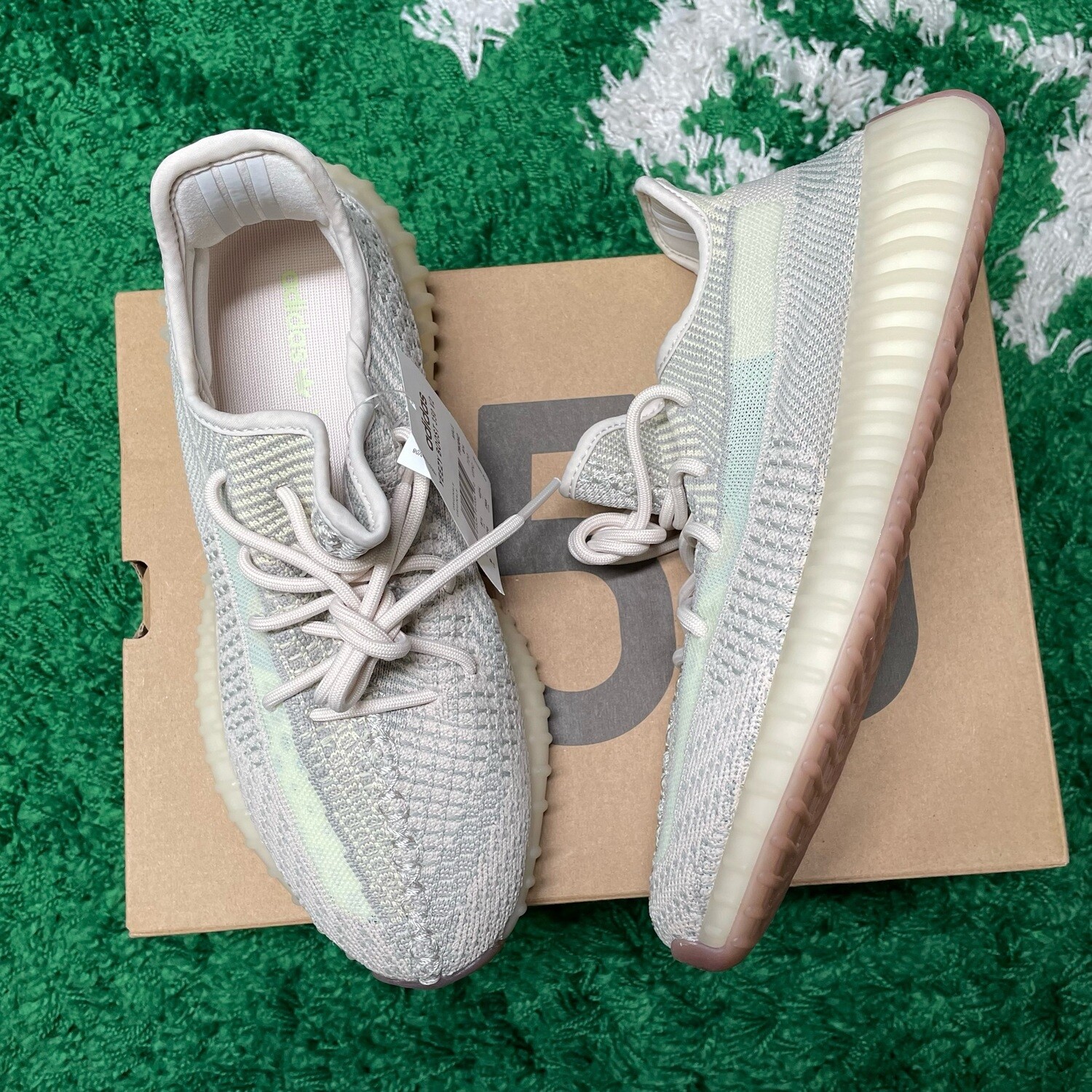 adidas Yeezy Boost 350 V2 Citrin (Non-Reflective) Size 9M/10.5W