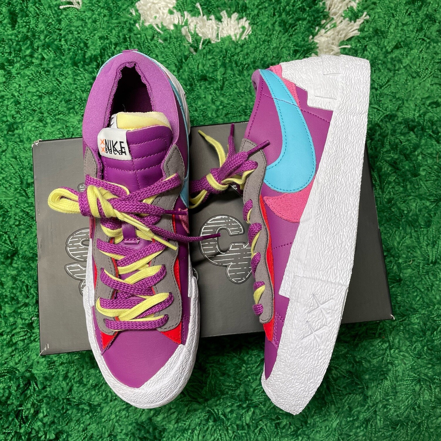 Nike Blazer Low sacai KAWS Purple Dusk Size 10.5M/12W