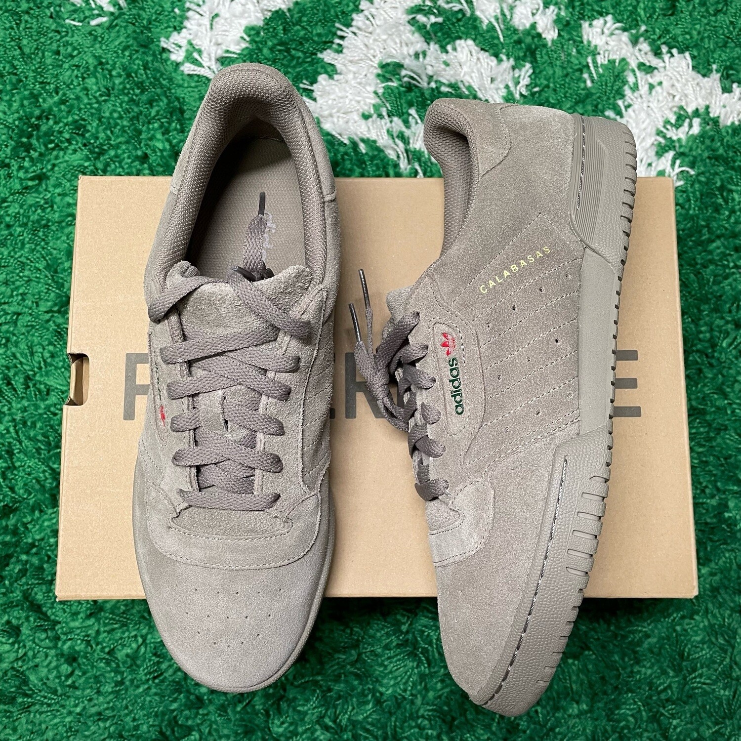adidas Yeezy Powerphase Simple Brown Size 10M/11.5W