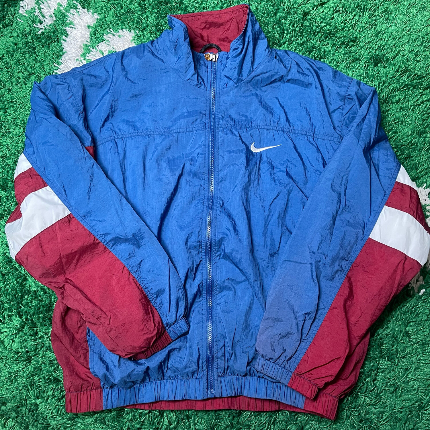 Nike Blue Maroon Windbreaker Jacket Size Large