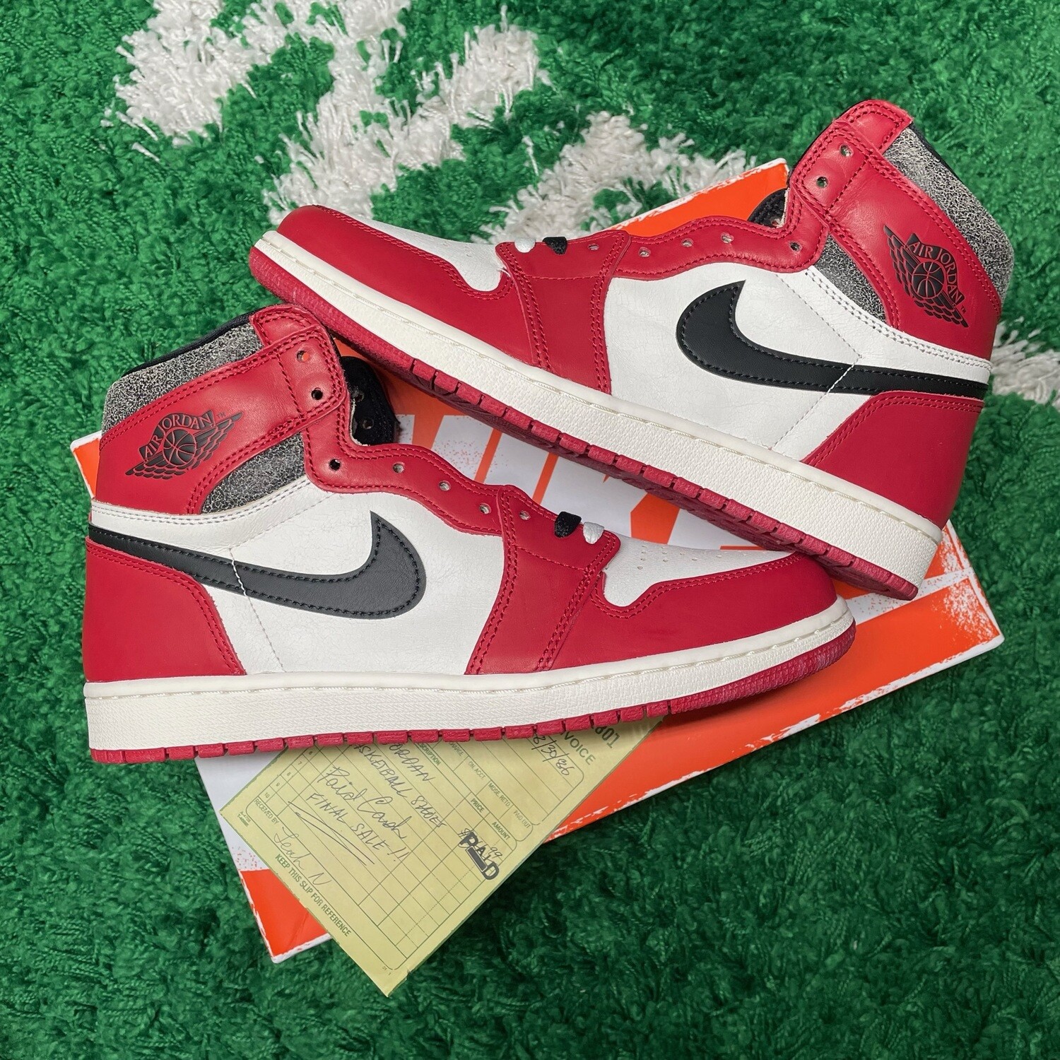 Jordan 1 Retro High OG Chicago Lost and Found Size 11.5M/13W