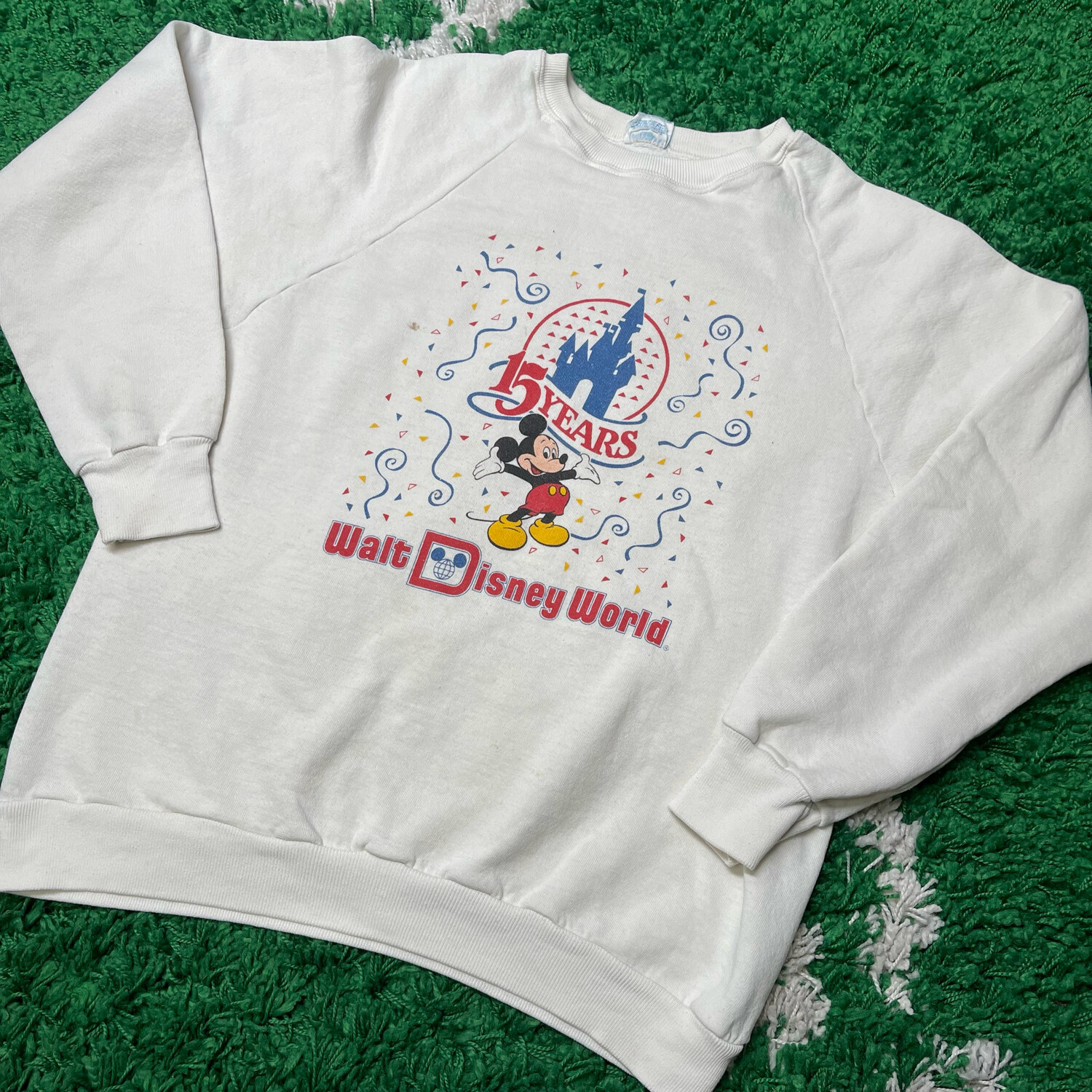 Walt Disney World 15 Years Crewneck Sweatshirt Size Small
