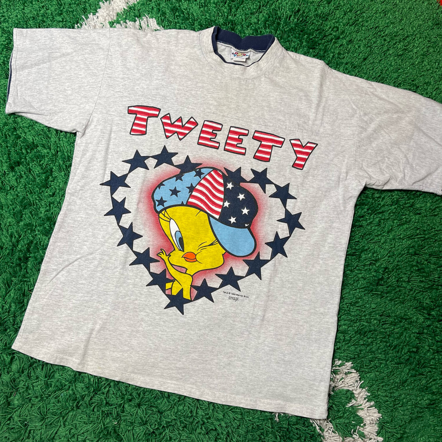 Tweety Looney Tunes USA Tee Size XL