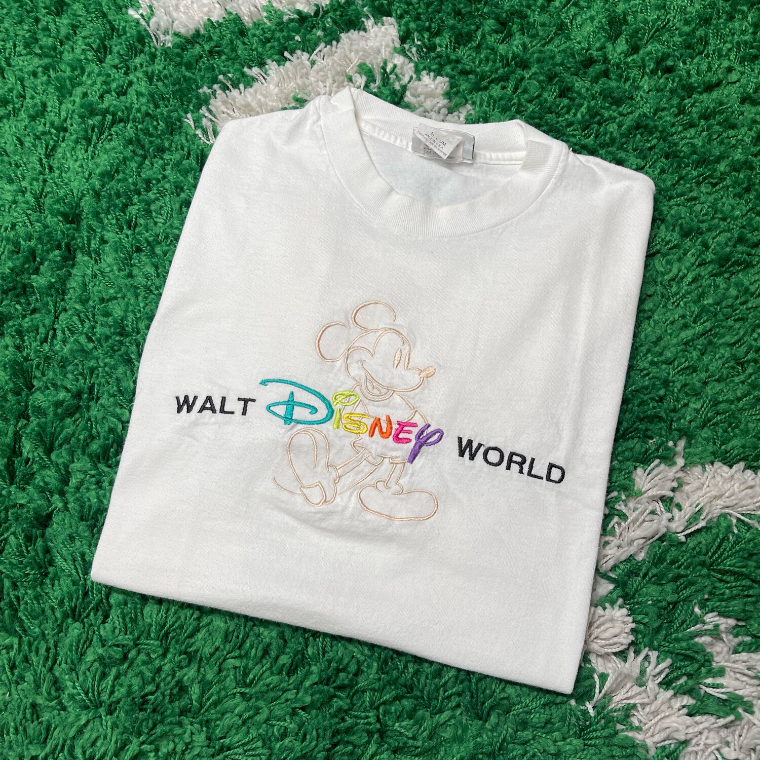 Disney World Mickey Mouse White Embroidered Tee Size Medium