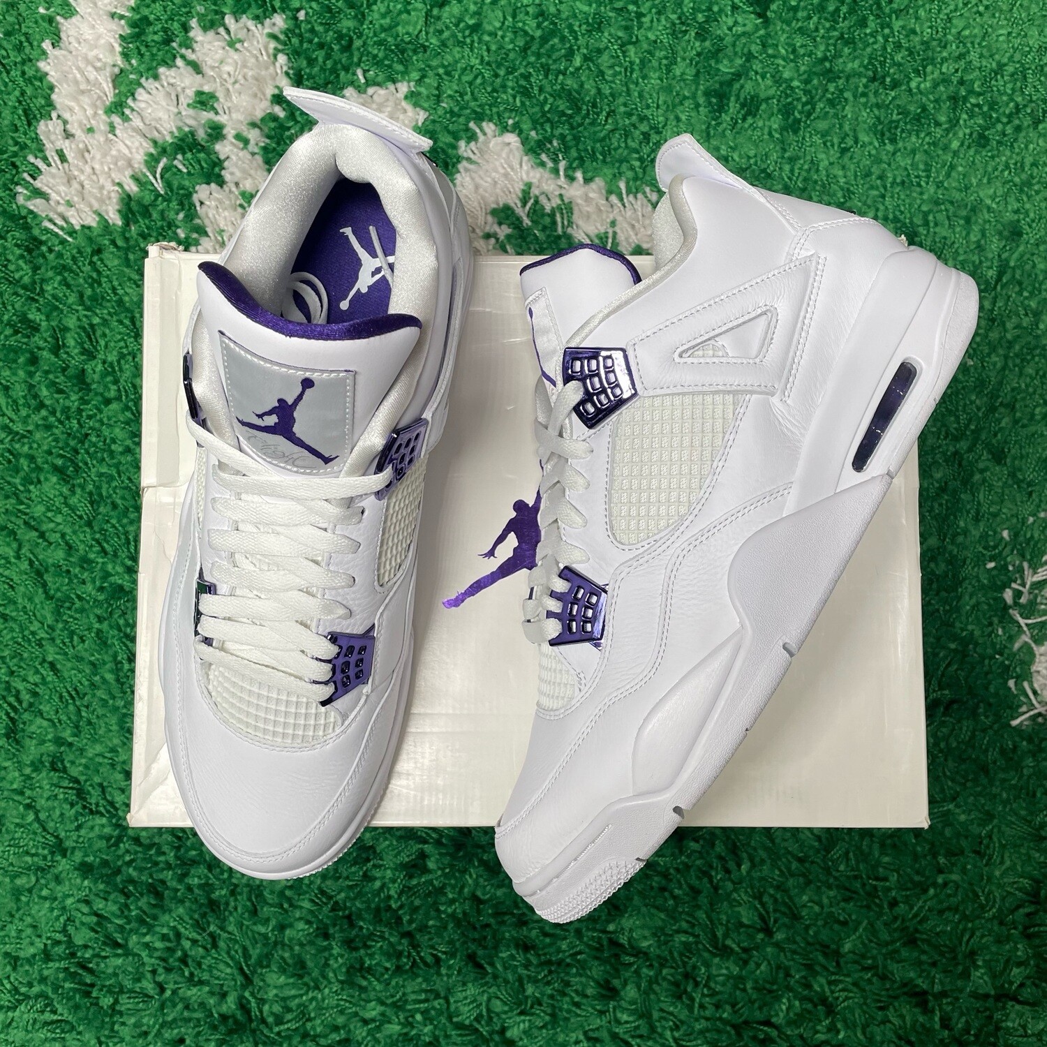 Jordan 4 Retro Metallic Purple Size 13M/14.5W