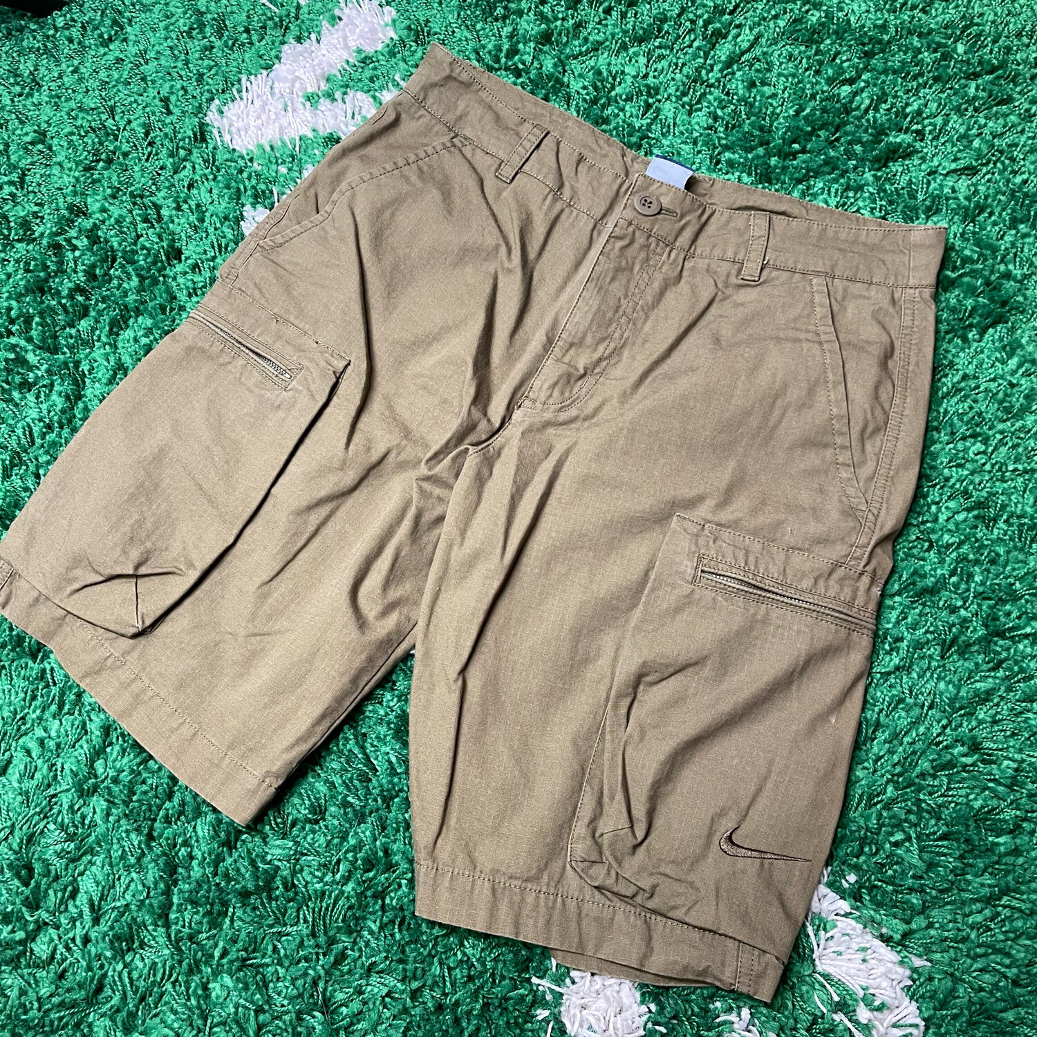 Army Green Nike Cargo Shorts Size 30
