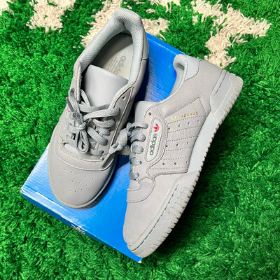 adidas Yeezy Powerphase Calabasas Grey Size 5M 6.5W