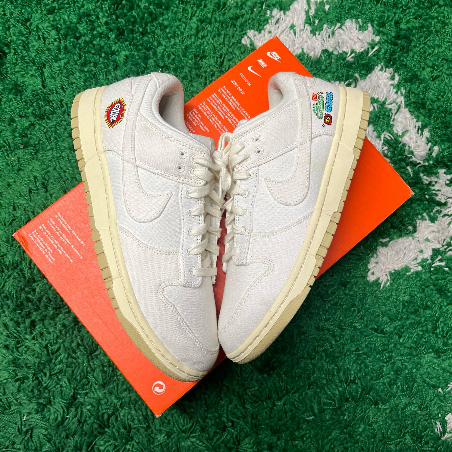 Nike sb dunk low hotsell 10.5