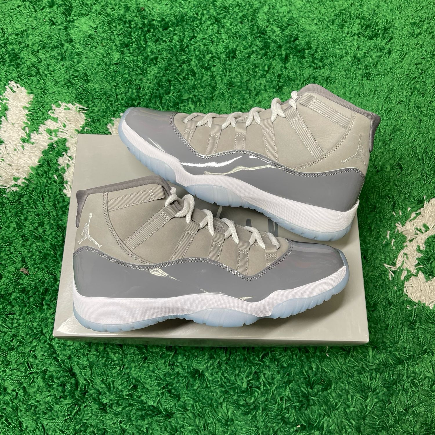 Jordan 11 Retro Cool Grey (2021) Size 9.5M/11W