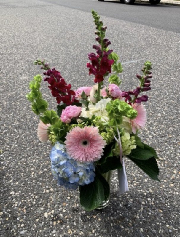 $85 Seasonal Fresh Flower Vase Arrangement