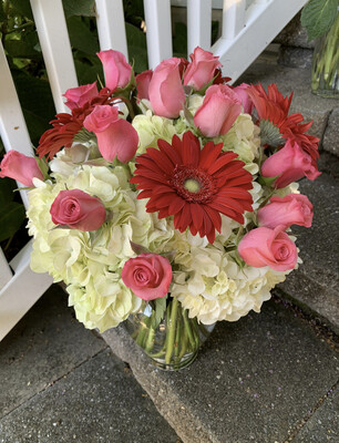 $200 Seasonal Fresh Flower Vase Arrangement