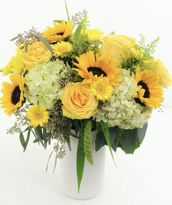 $140 Seasonal Fresh Flower Vase Arrangement