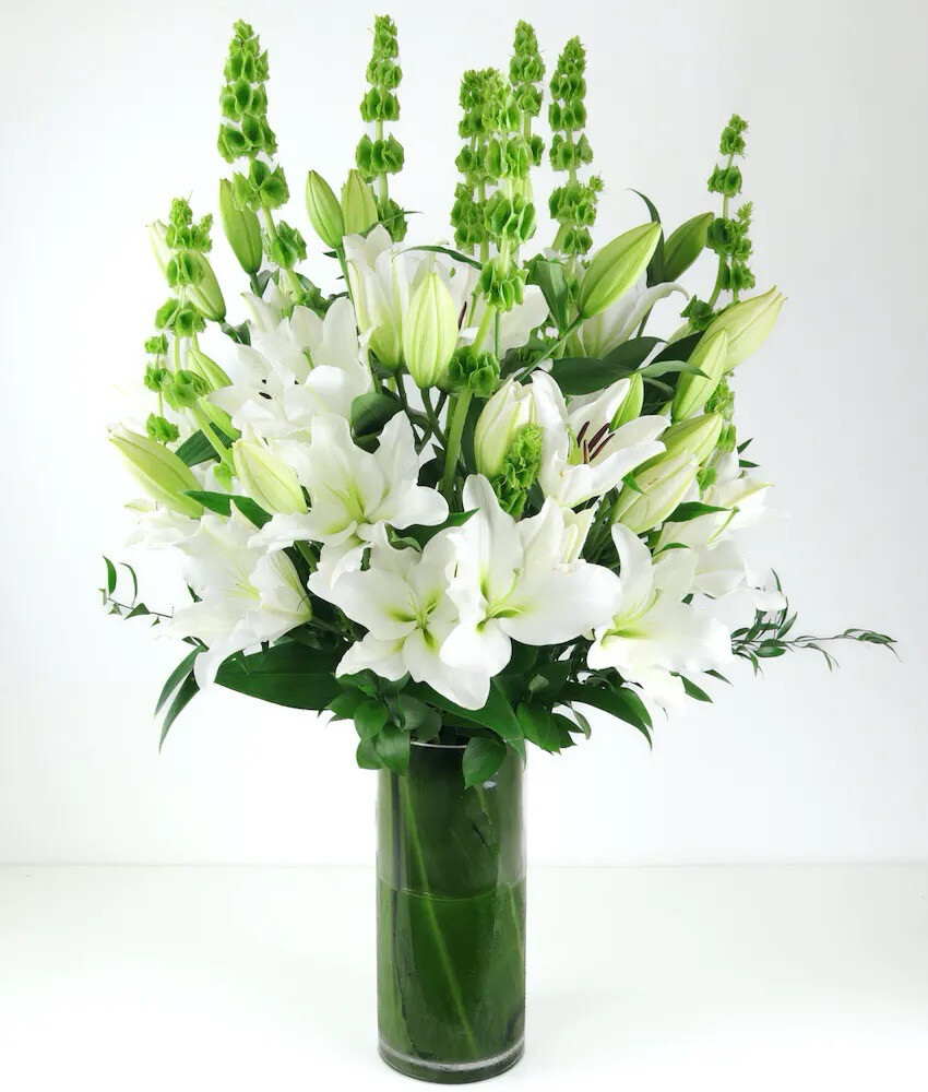 $250 Fresh Flower Vase Arrangement