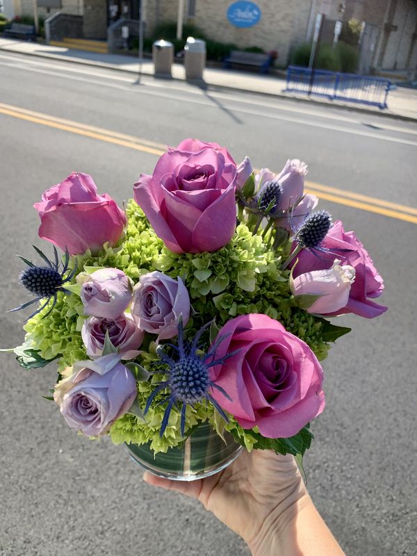 $90 Seasonal Fresh Flower Vase Arrangement