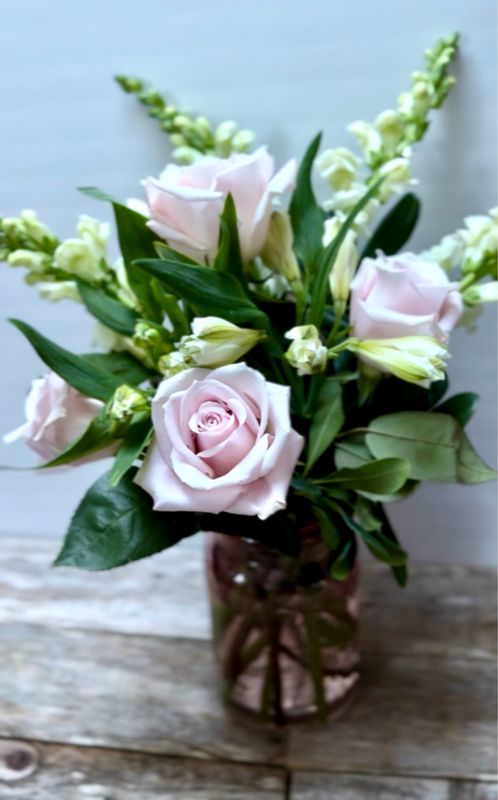Fresh coastal arrangement of roses snapdragons hydrangeas capturing the refined beach vibe of Stone Harbor + Cape May County 