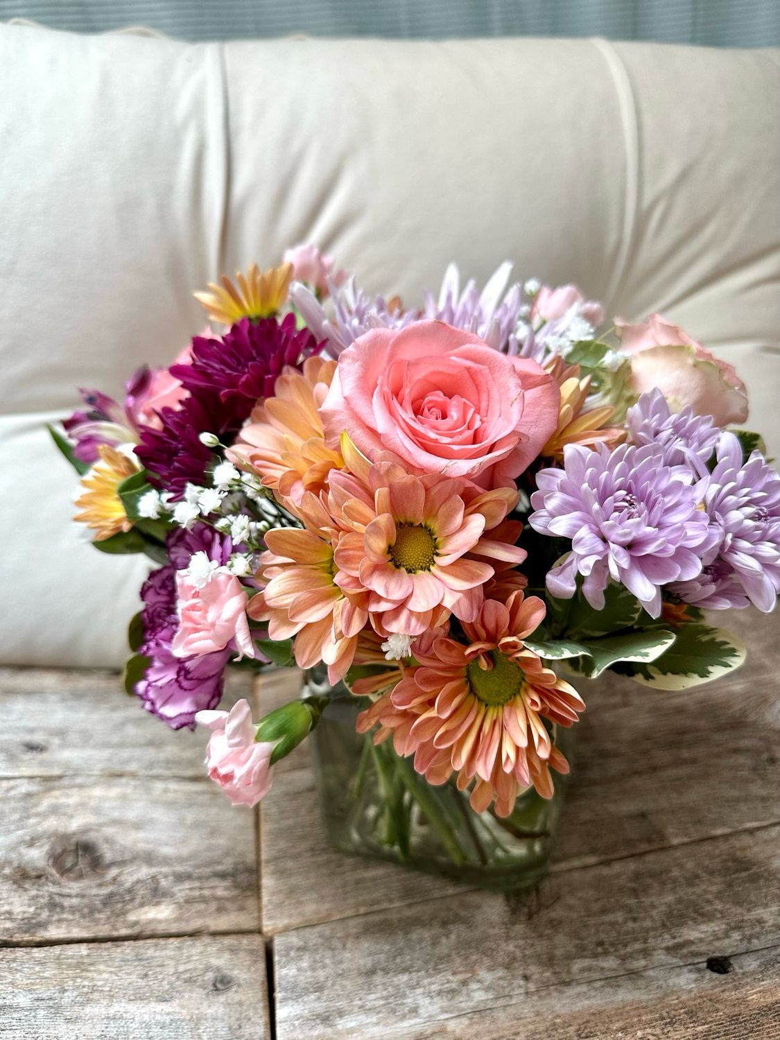 $49.99 Seasonal Fresh Flower Vase Arrangement - DESIGNER’S CHOICE - NO SPECIFIC FLOWER REQUESTS