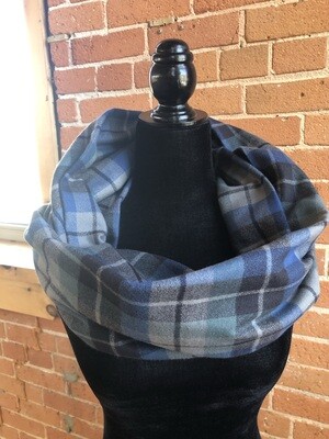 Shadow Blue Plaid Infinity Scarf with Hidden Pocket! (Flannel) Shadow Blue Plaid Infinity Scarf with Hidden Pocket! (Flannel)