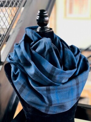 Deep Blue Infinity Scarf with Hidden Pocket! (Flannel) Deep Blue Infinity Scarf with Hidden Pocket! (Flannel)
