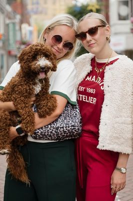 Ambika T shirt tekst met randje Bordeaux Le Marais