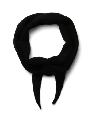 Pieces PCMINNA TRIANGLE SCARF NOOS BC Black 17151045
