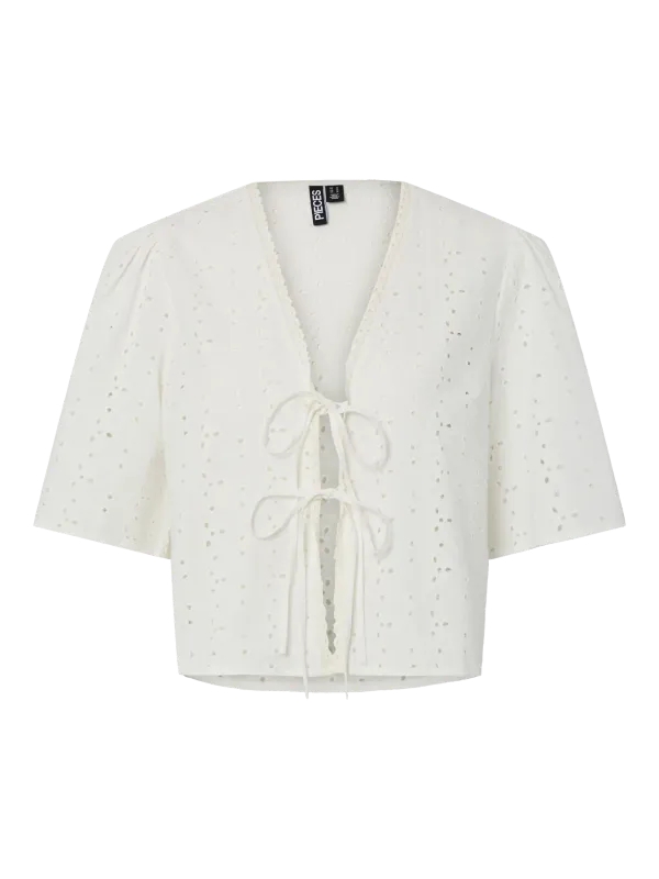 Pieces PCTYLA 2/4 V-NECK TIE TOP WVN D2D P: Cloud Cream 17163253