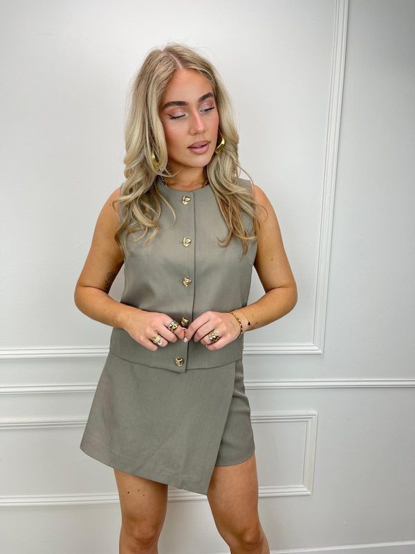 Ambika skort taupe livia
