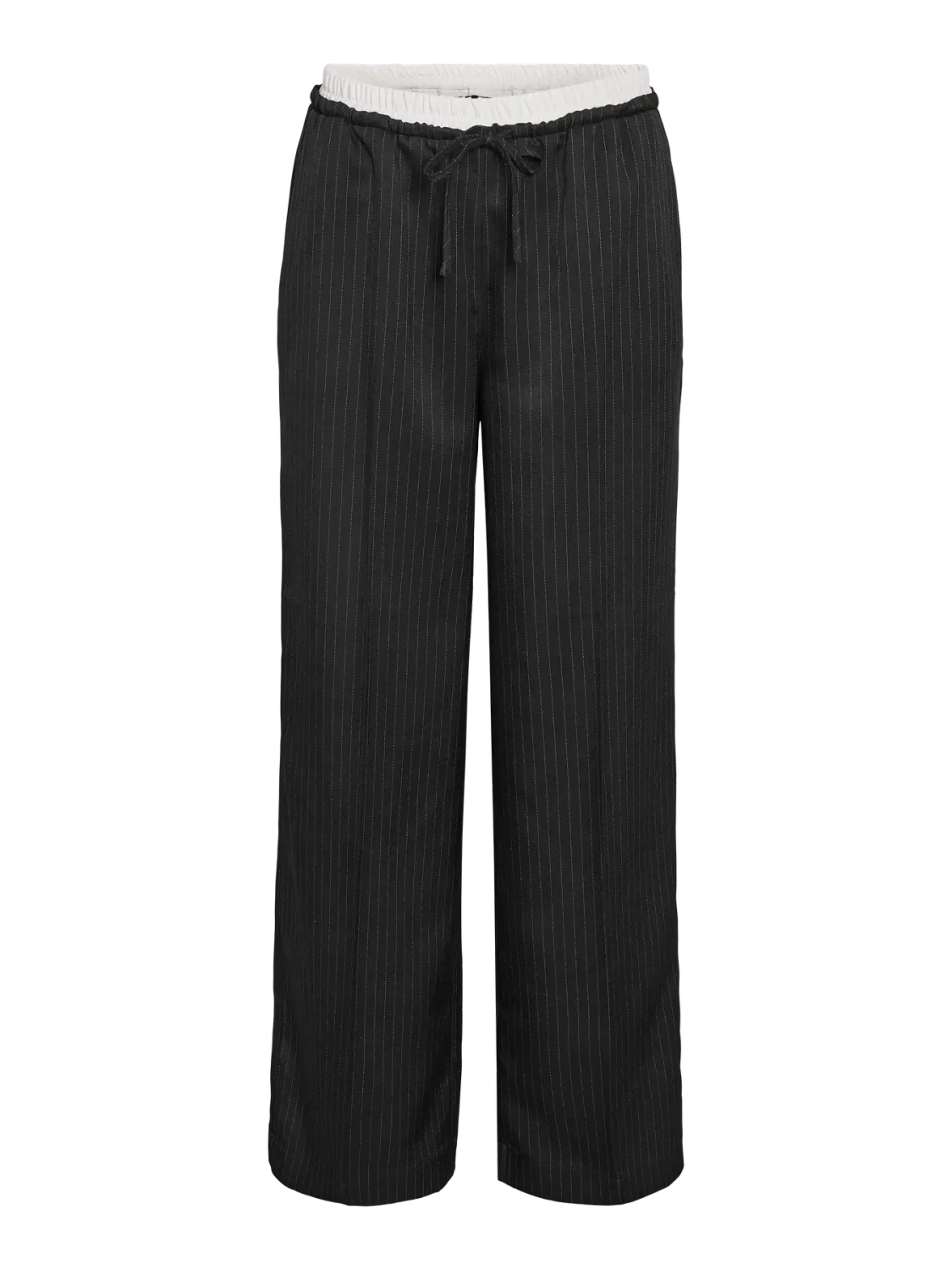 Noisy May NMDALLAS NW PINSTRIPE BOXER PANTS F: 216869001 27034969 Noisy May NMDALLAS NW PINSTRIPE BOXER PANTS F: 216869001 27034969