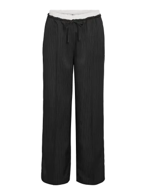 Noisy May NMDALLAS NW PINSTRIPE BOXER PANTS F: 216869001 27034969 Noisy May NMDALLAS NW PINSTRIPE BOXER PANTS F: 216869001 27034969