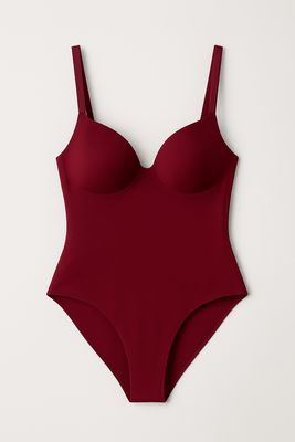 Nameless body Bordeaux 9683 Nameless body Bordeaux 9683