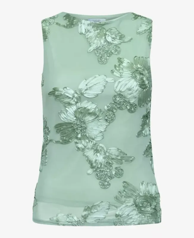 Sisters Point 19309 sage Sis-top