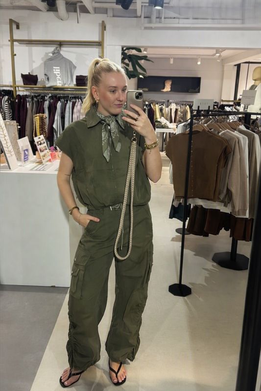 Ambika parachute ballon broek green Alix