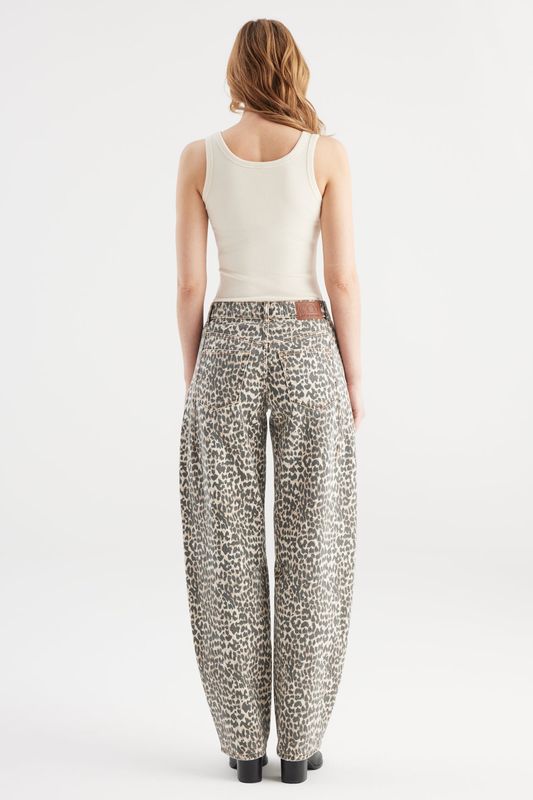 Cup Of Joe Denim Clara Leopard COJ0199