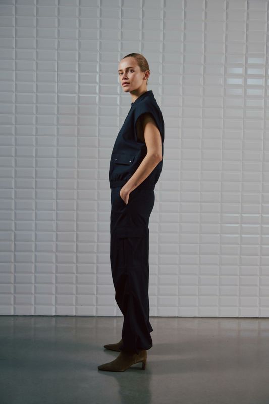 WithBlack WBLANNA TAILORED TRACK PANT midnight b 00001867