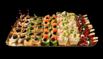 Veselīgu bezglutēna uzkodu plate #12