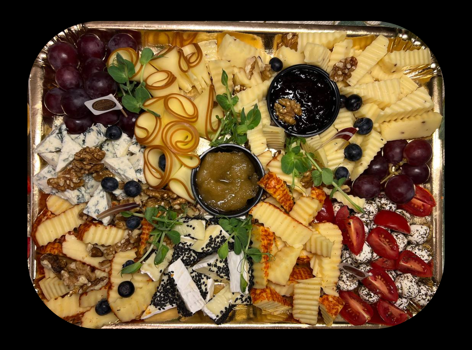 LĪGO siera plate