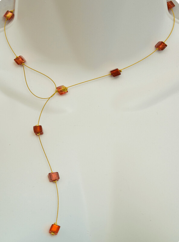 Collier Eridan Rouge et feuille d'or