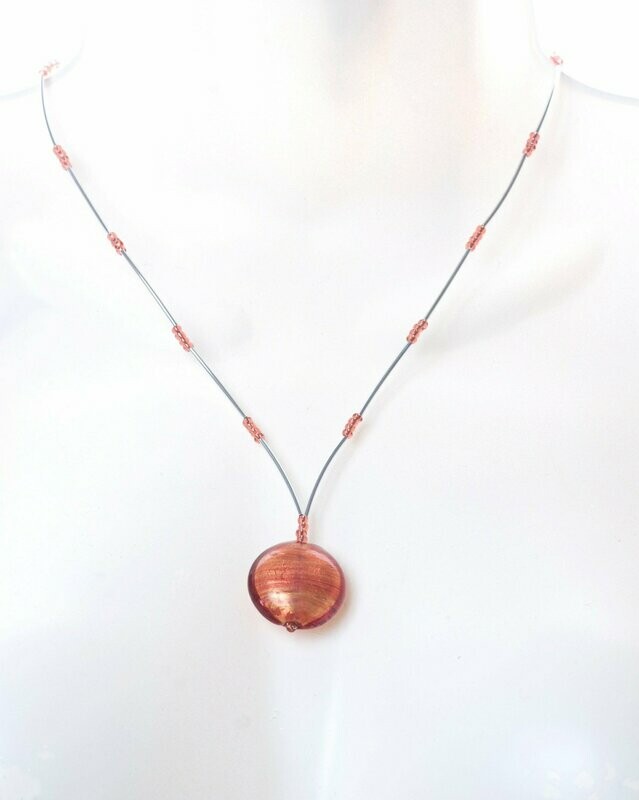 Collier Vénus Rose et feuille d'or