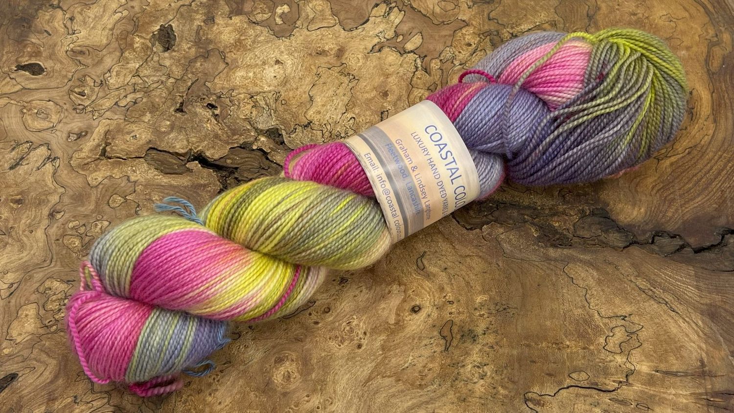 ​80% Superwash Merino Wool 10% Cashmere 10% Nylon HT 4ply