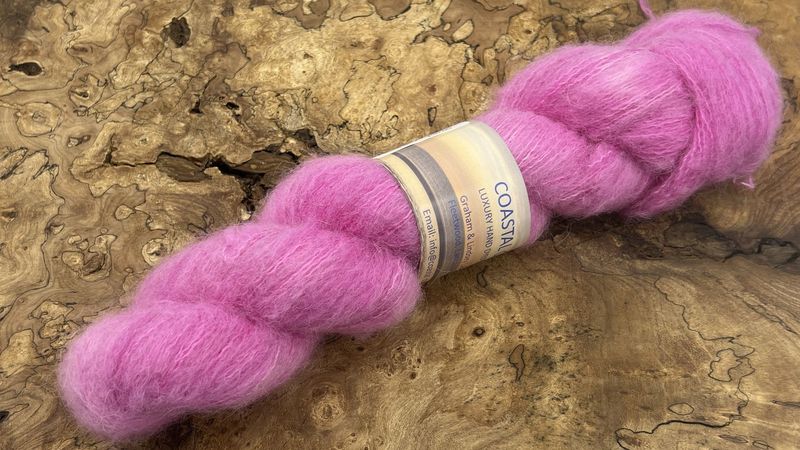 ​​53% Super Baby Alpaca 34% Silk 13% Cashmere 2ply Mohair