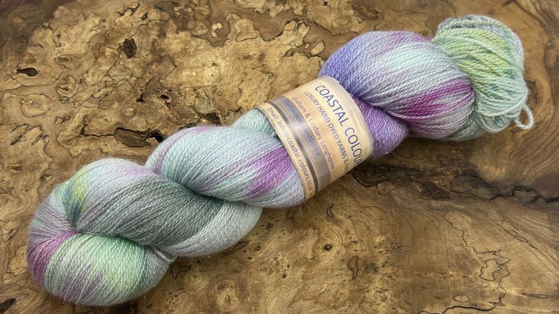 800M 75% X Fine Merino 20% Silk 5% Silver Stellina Sparkle