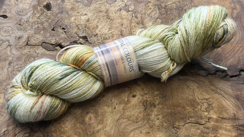 ​50% Superwash Merino Wool 50% Silk 4ply